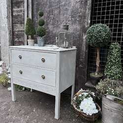 Grey Painted Vintage Gustavian Country Style Chest Of Drawers / Bedside Table