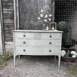 Gustavian Country Style Grey Hand Painted Vintage Bow Fronted Chest of Drawers