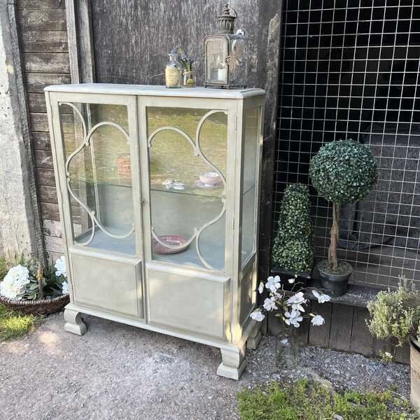 Ornate Grey Hand Painted Vintage Art Deco Glass Display Cabinet Glass Shelf